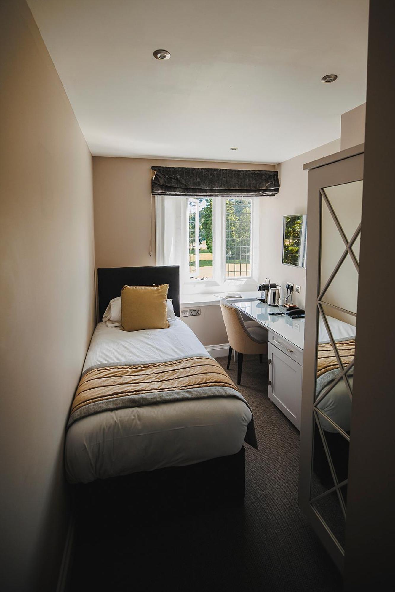 Caer Rhun Hall Hotel 康威 外观 照片